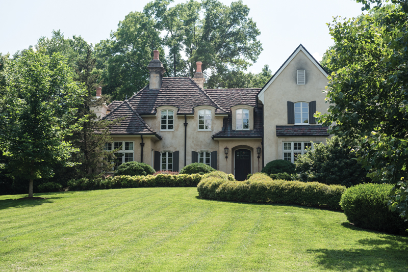 A couple of orthopedic surgeons and the oldest house in Headline Homes history land on May's list of top sales